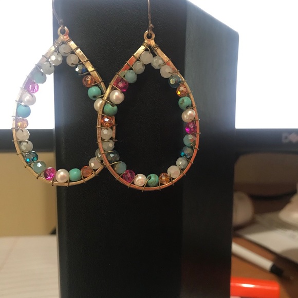 ELLY PRESTON BEADED EARRINGS 💫 - Picture 6 of 9